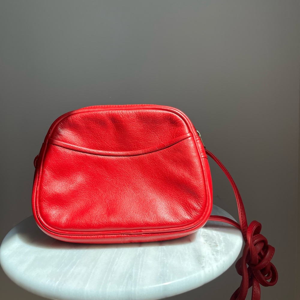 VINTAGE Red Leather Crossbody Bag by ILI